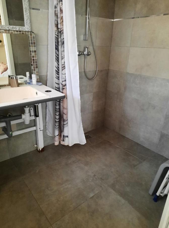 Les Violettes Daire Menton Dış mekan fotoğraf