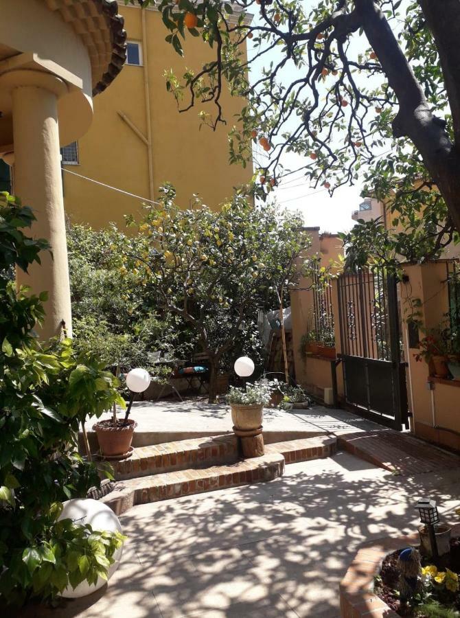Les Violettes Daire Menton Dış mekan fotoğraf